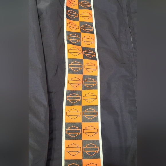 Harley-Davidson limited issue windbreaker/ weatherproof jacket - Picture 4 of 8